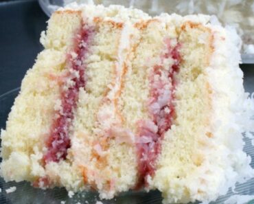 Coconut cake with raspberry filling