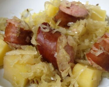 Crockpot sausage and potatoes