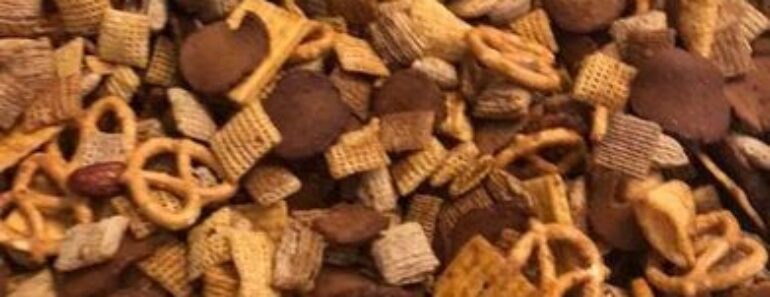 Texas Trash Snack Mix Recipe