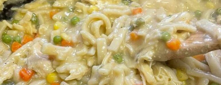 Creamy Chicken and Noodles Casserole