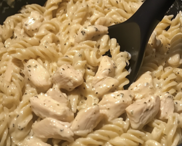 Creamy Ranch Chicken Pasta