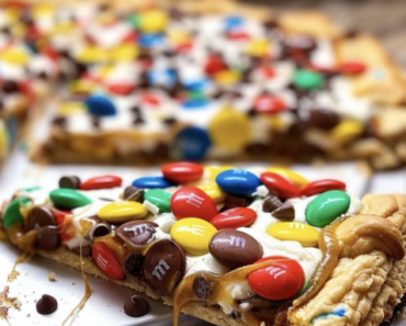 Cookie Pizza Pie