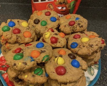 Peanut Butter MM Cookies