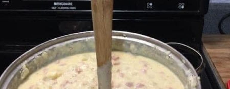 24- Loaded Potato Soup 