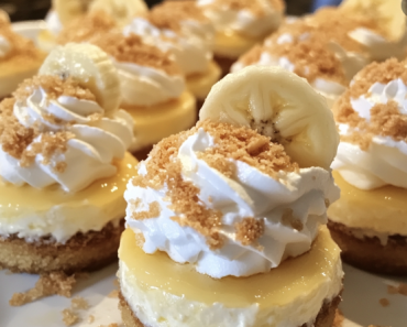 Cheesecake Banana Pudding Bites