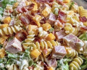 sandwich pasta salad