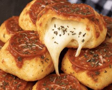 Mini Pepperoni Pizza Rolls