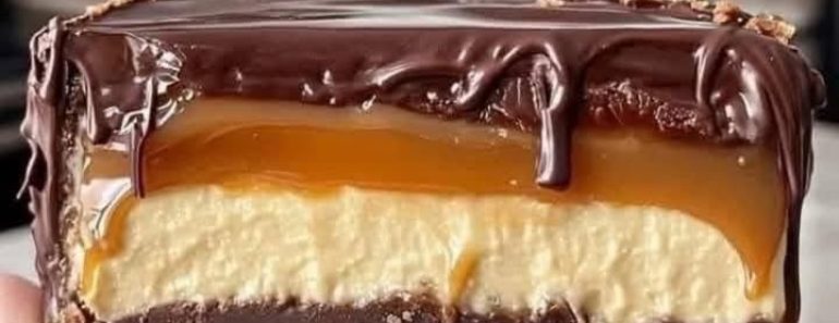25Homemade No-Bake Twix Cheesecake: The Ultimate Indulgent Dessert