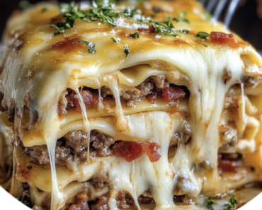 Parmesan Garlic Bacon Cheeseburger Lasagna Parmesan Garlic Bacon Cheeseburger Lasagna