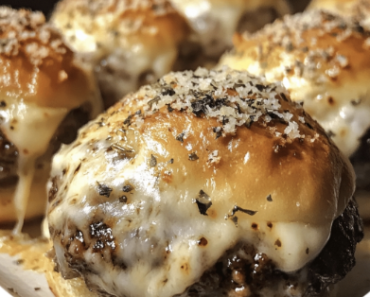 Garlic Parmesan Cheeseburger Bombs