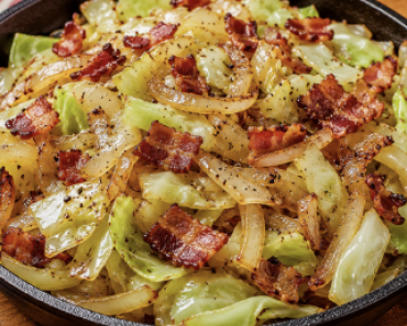 Fried Cabbage with Onion and Garlic
