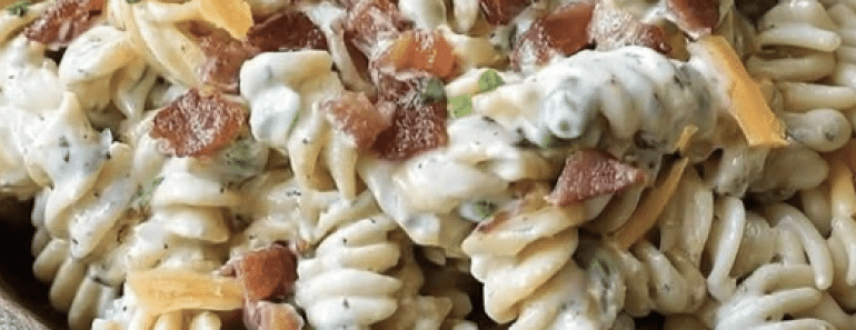 Creamy Bacon Ranch Pasta Salad