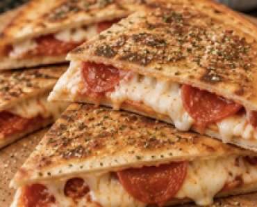 Pepperoni Pizza Quesadillas