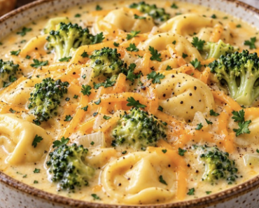 crockpot Broccoli Cheddar Tortellini Soup crockpot Broccoli Cheddar Tortellini Soup