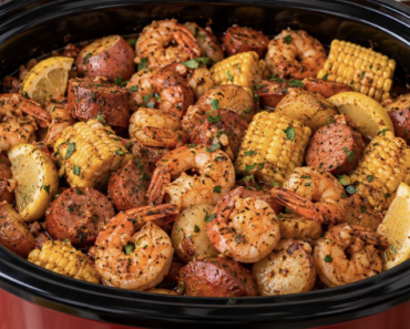 Crockpot Shrimp Boil Soup
